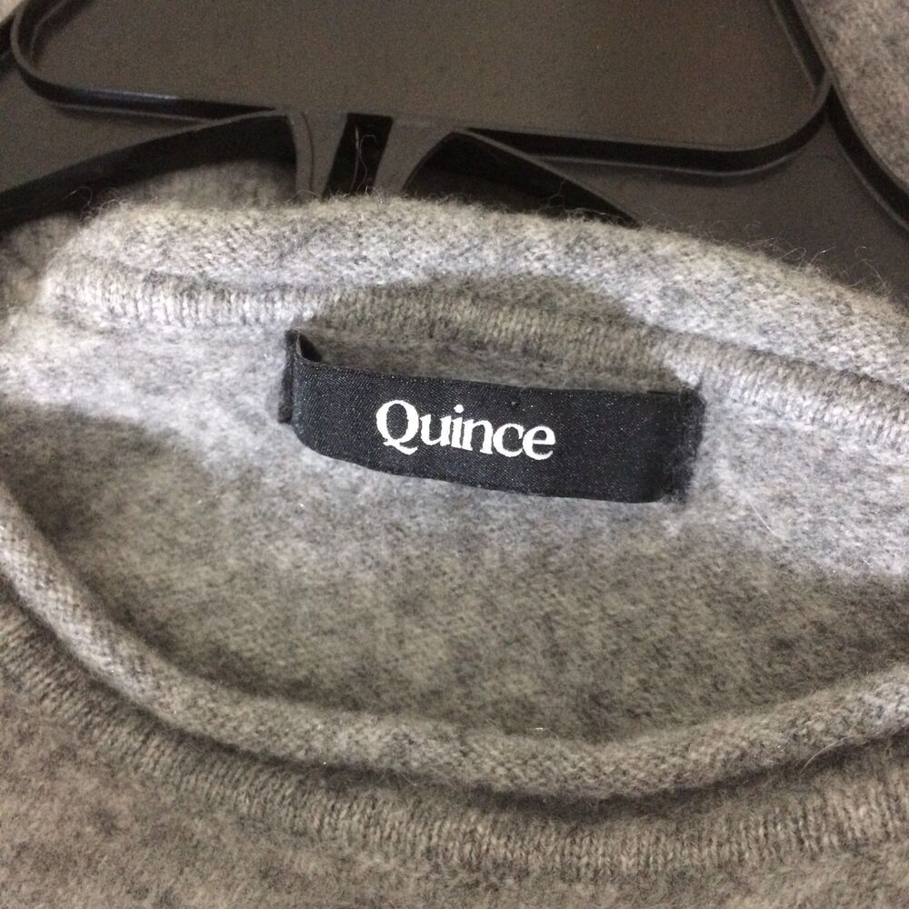 Quince Gray 100% Cashmere Batwing Sweater One Size Cozy Minimalist - Picture 6 of 6